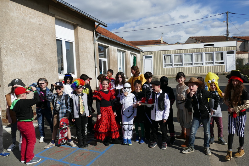 Carnaval école 1032017 (29).JPG